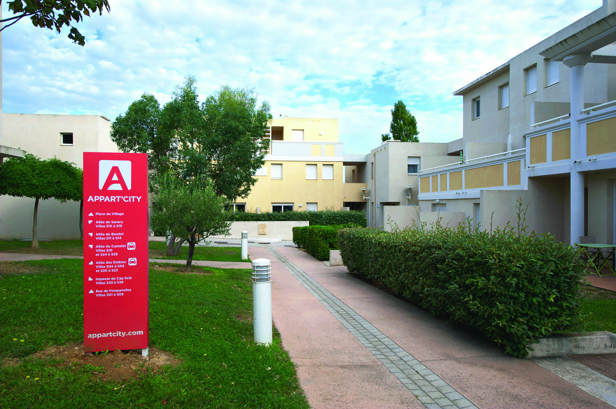 Zenitude Hôtel-Résidences Toulon Six Fours Six-Fours-les-Plages Exterior foto